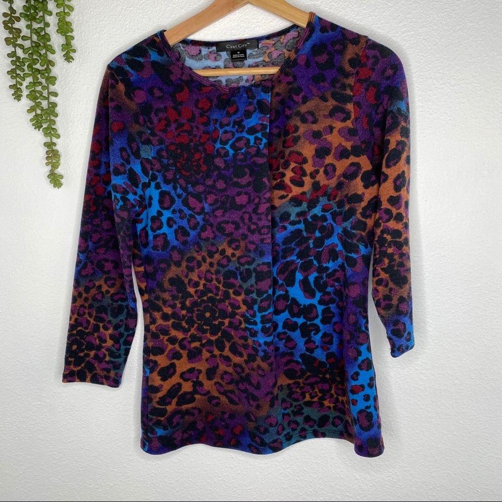 C’est City Soft Colorful Cheetah Print Top M